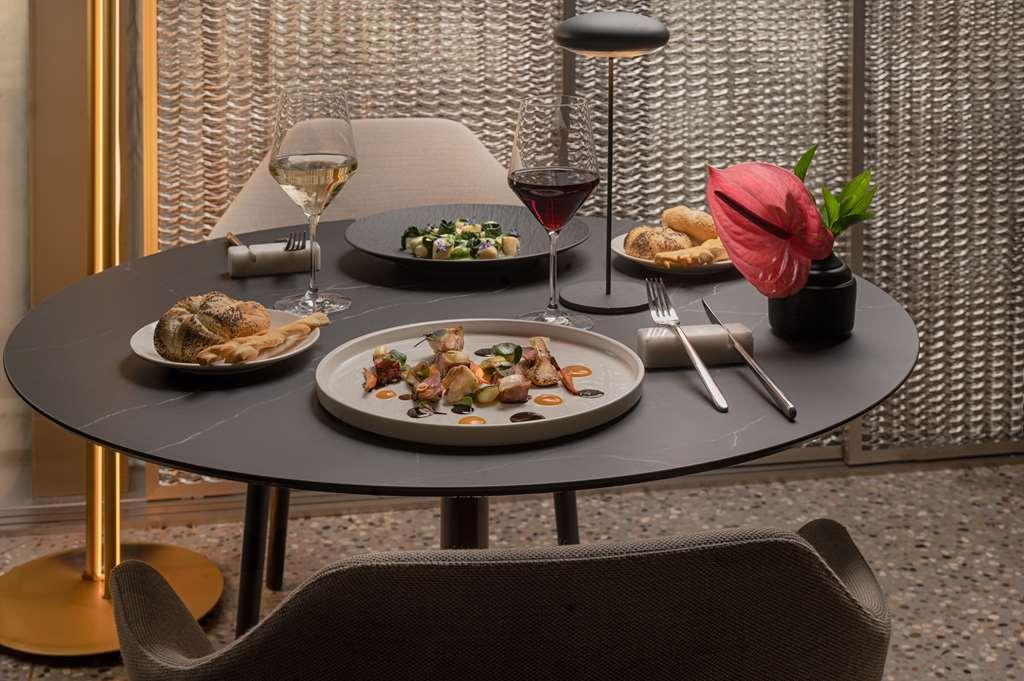 Nh Collection City Life Milan Restaurant photo